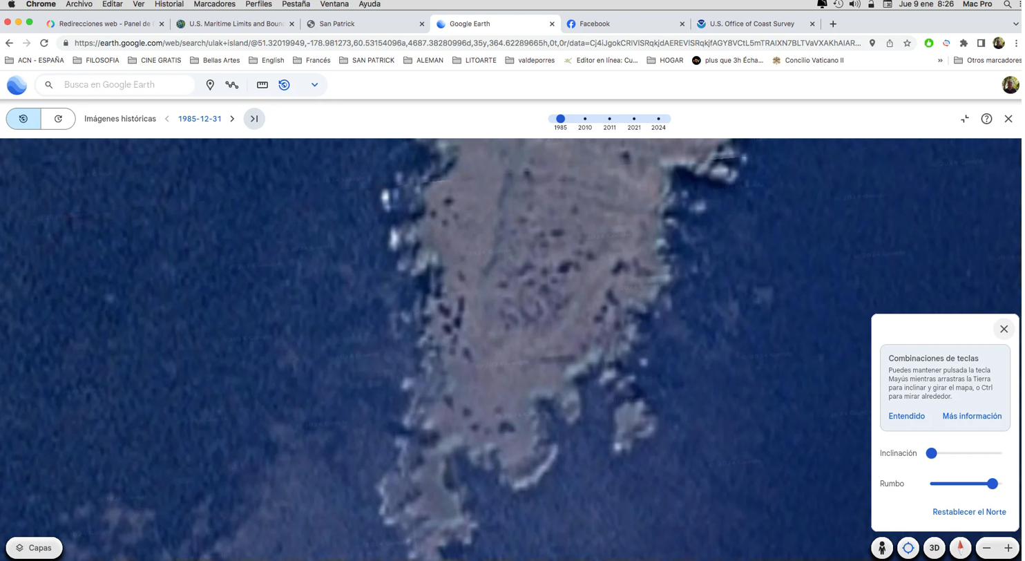 Imagen de satélite de Ulak Island 1985 mostrando SOS